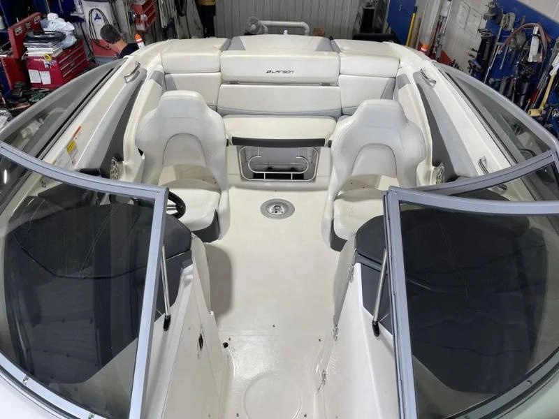 Larson Lxi 238io Merc 350 Mpi B3 300hp 2013 alt