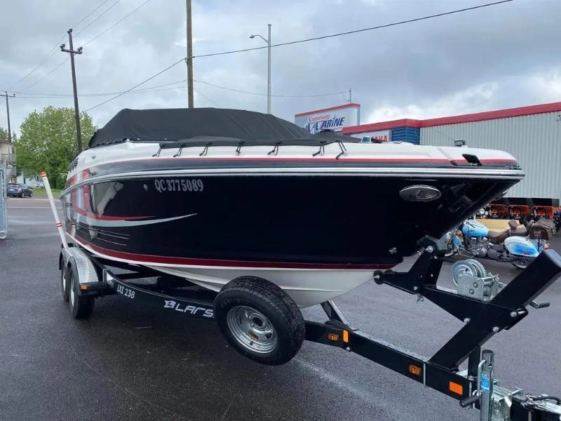 Larson Lxi 238io Merc 350 Mpi B3 300hp 2013 alt