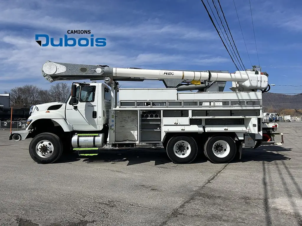 International 7400 2011