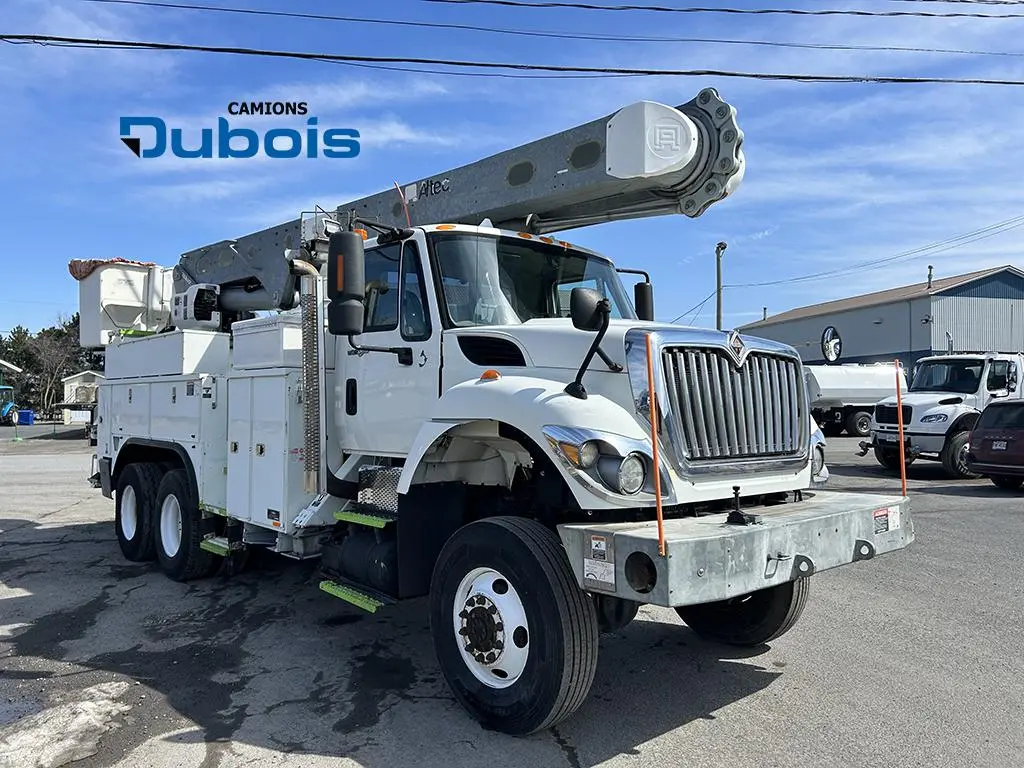 International 7400 2011