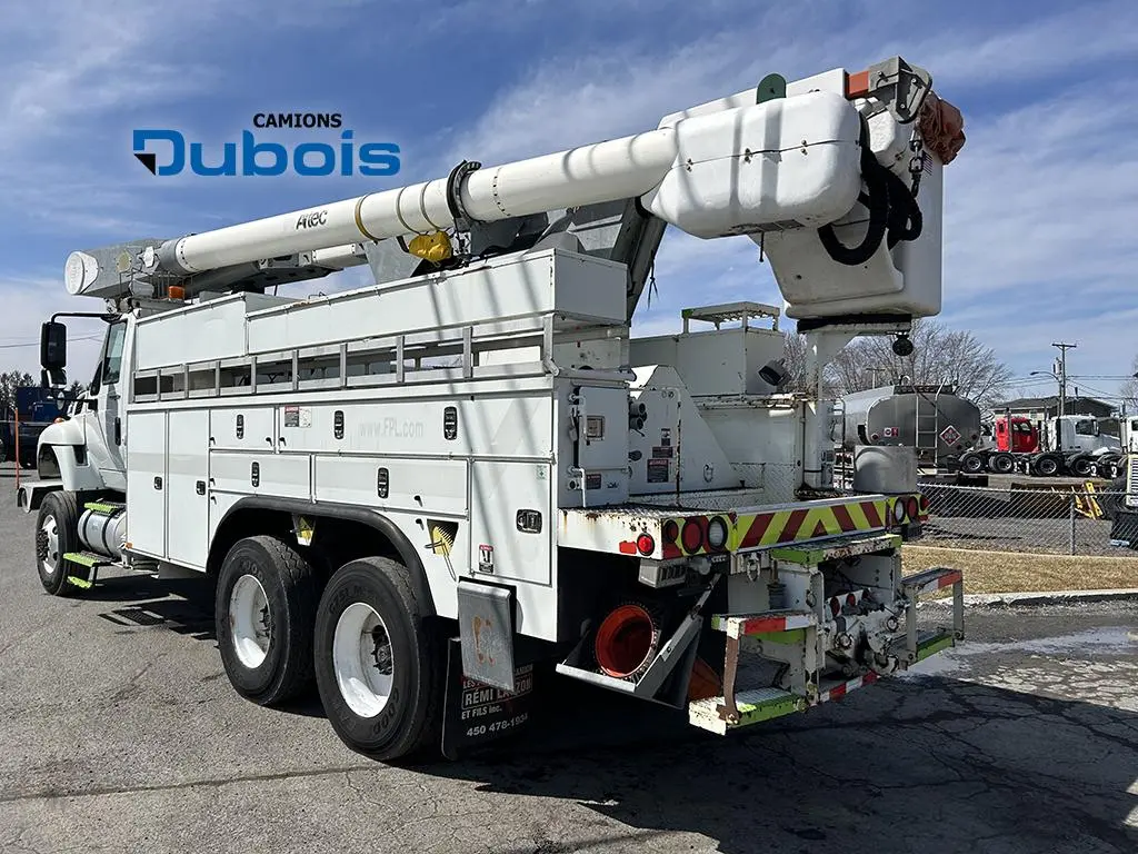 International 7400 2011