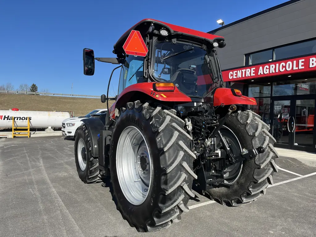 2022 Case IH Maxxum 115 A8