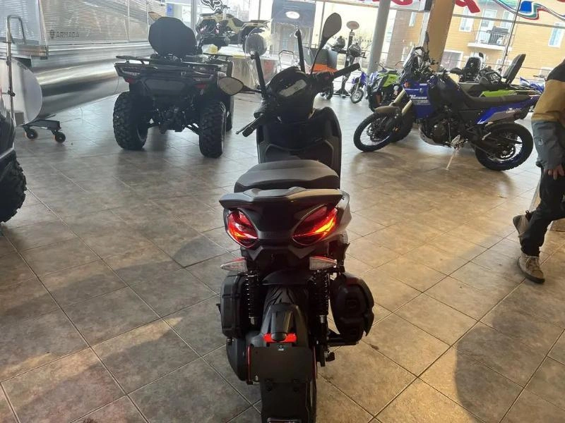 Piaggio Bv400 Hpe 2023 alt