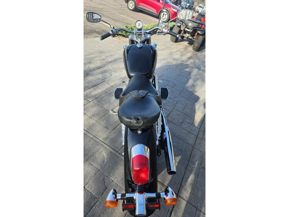 2005 Honda Shadow Sabre 1100 alt