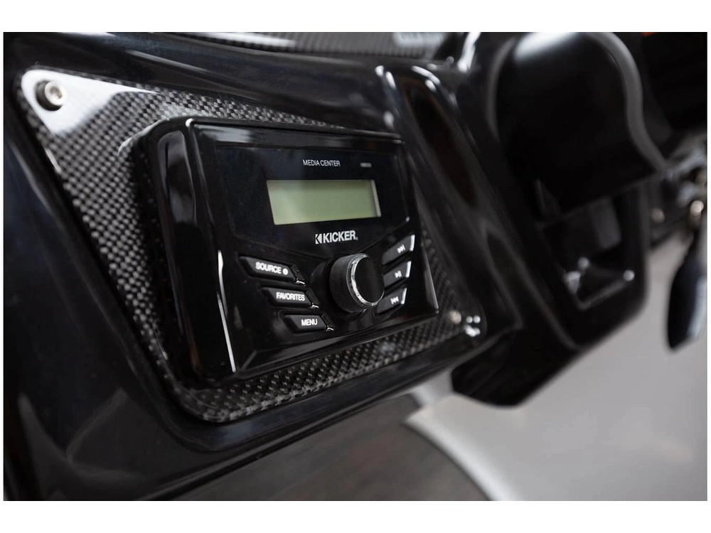 2022 Glastron Gx 195 W/mercruiser 4.5l Mpi alt