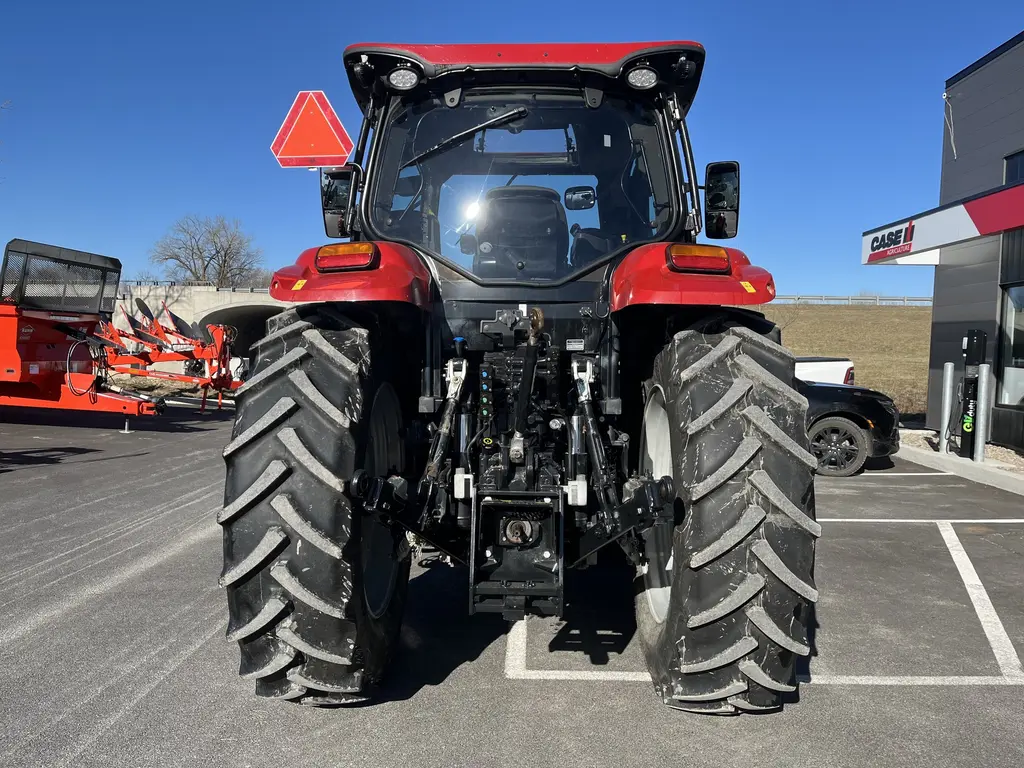 2022 Case IH Maxxum 115 A8