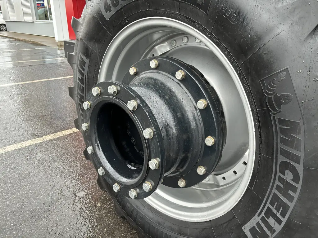 2023 Case IH Magnum 280 CVX