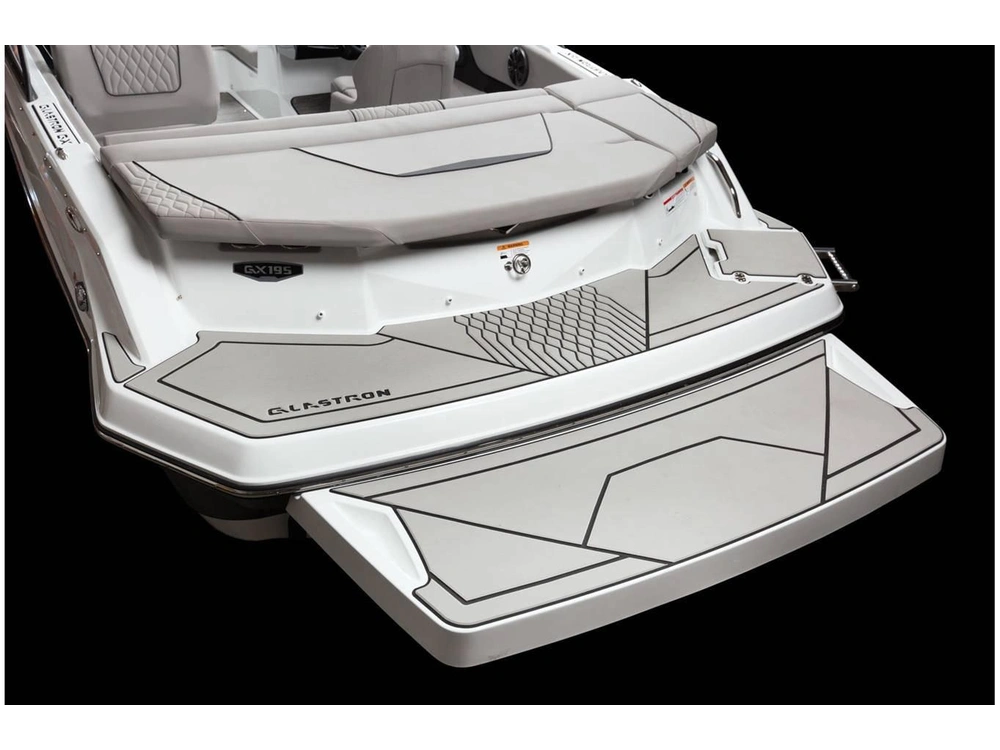 2022 Glastron Gx 195 W/mercruiser 4.5l Mpi alt