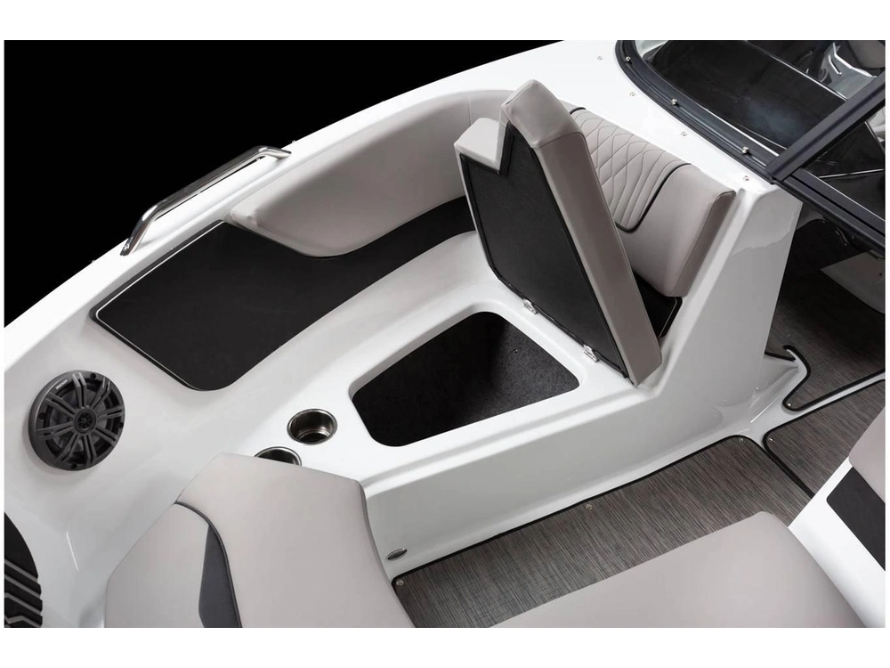 2022 Glastron Gx 195 W/mercruiser 4.5l Mpi alt