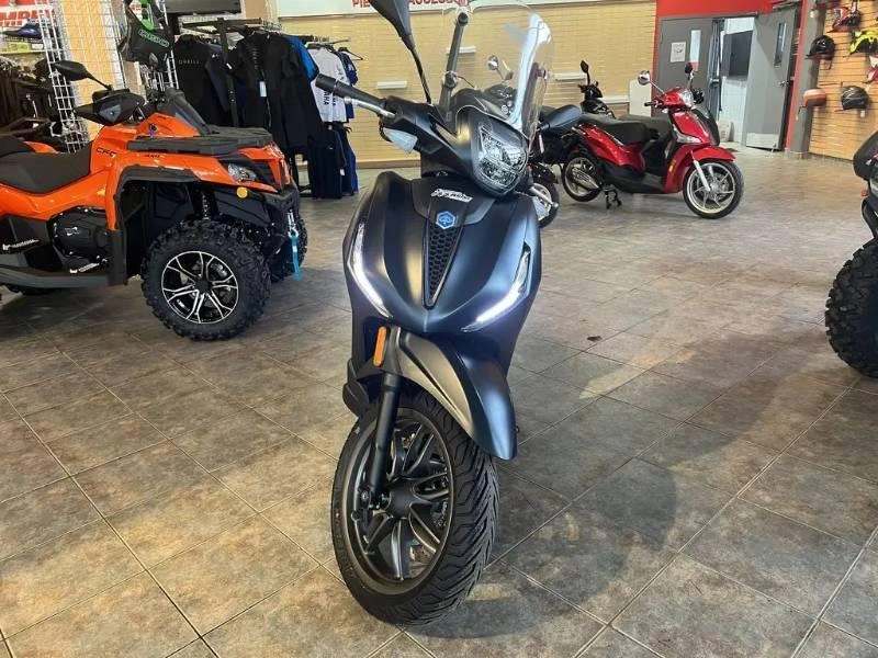 Piaggio Bv400 Hpe 2023 alt