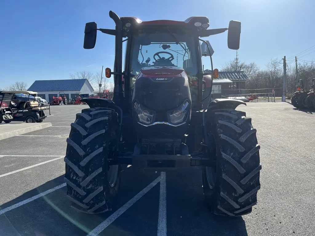 2022 Case IH Maxxum 115 A8