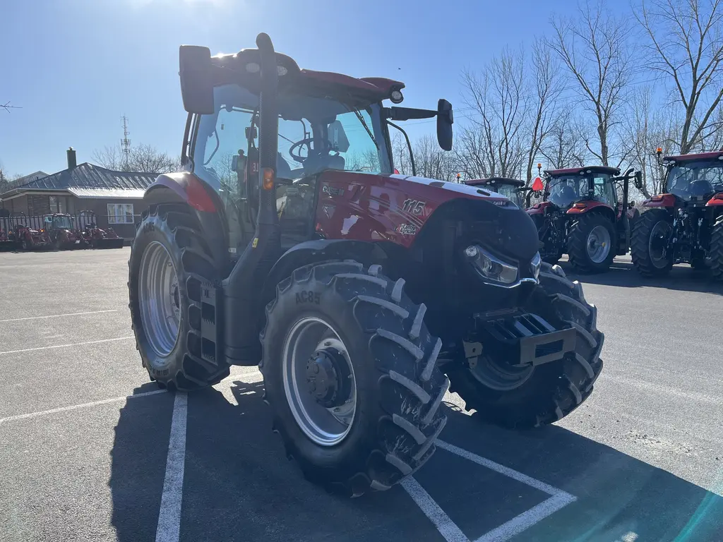 2022 Case IH Maxxum 115 A8