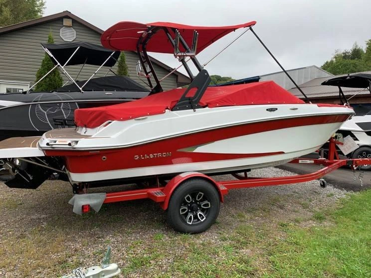 2022 Glastron Gx 195 W/mercruiser 4.5l Mpi alt