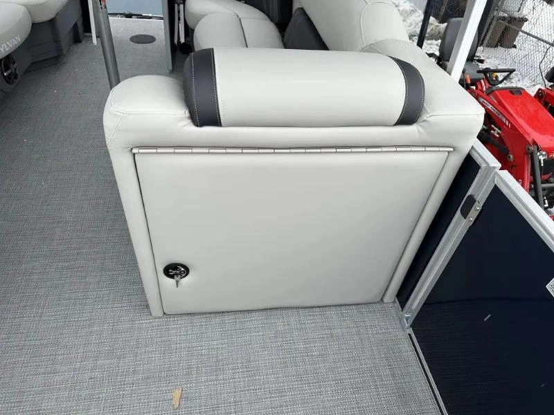 Sylvan Mirage 820 Lz W/ch Room 2024 alt