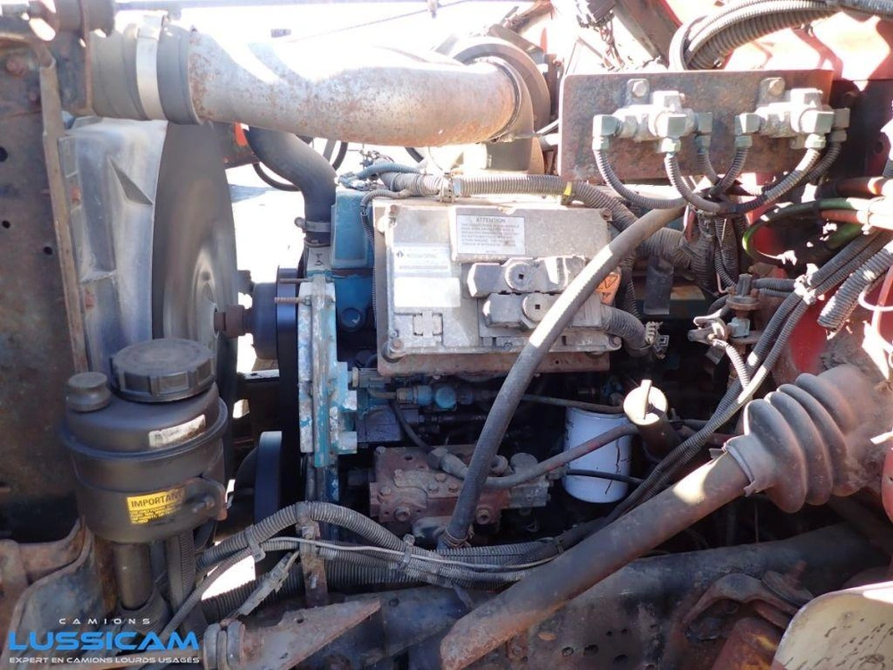 International 4900 2002