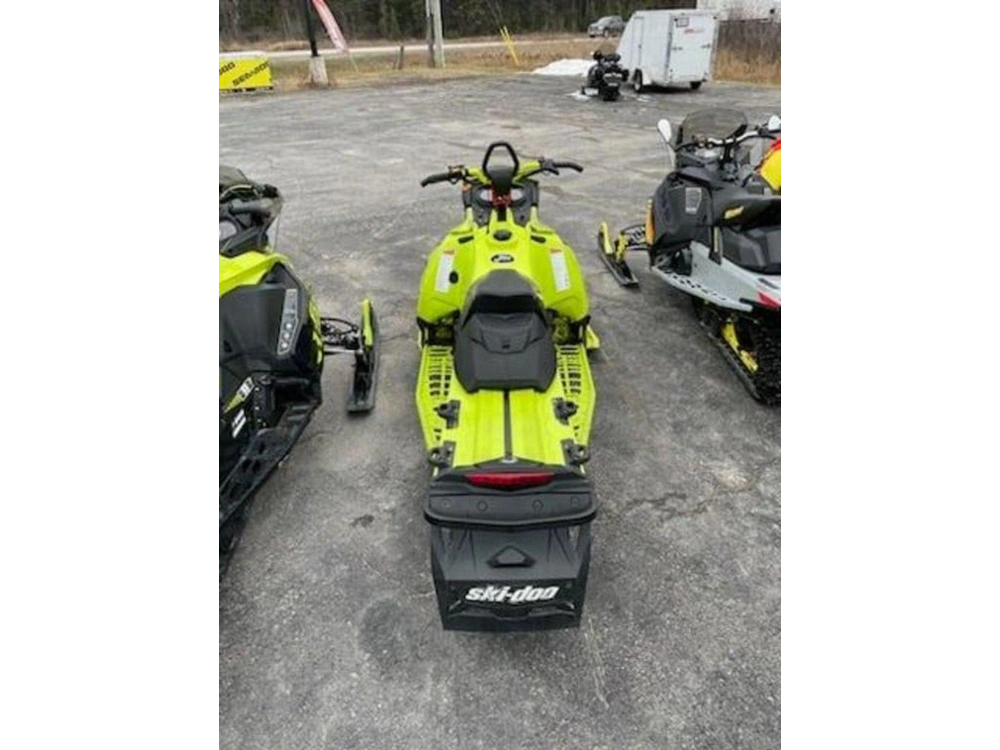 2015 Ski-doo Freeride™ 137 Rotax® 800r E-tec® alt