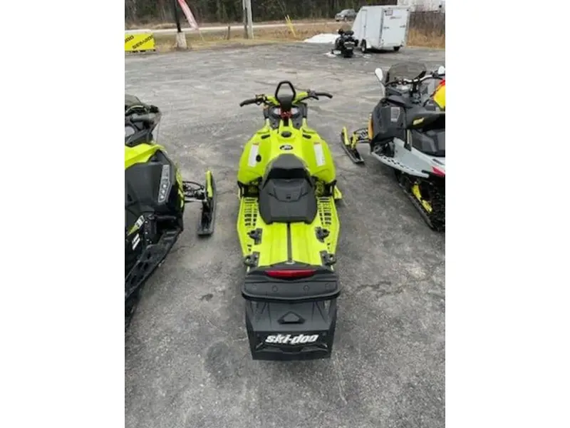 2015 Ski-Doo Freeride™ 137 Rotax® 800R E-TEC®