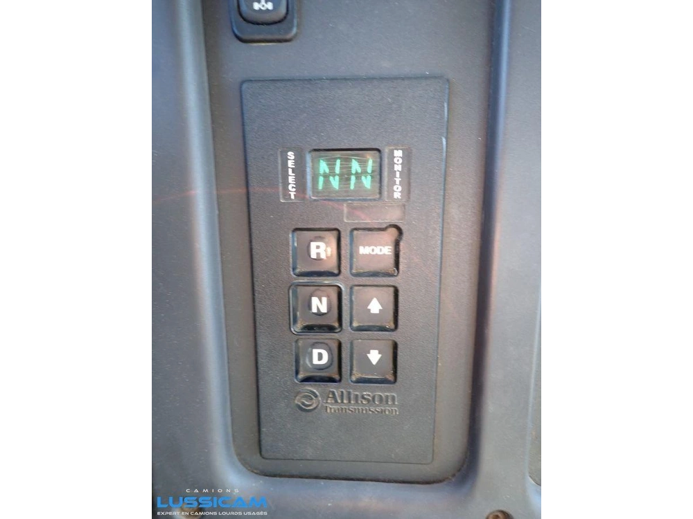 Freightliner M2106 2013