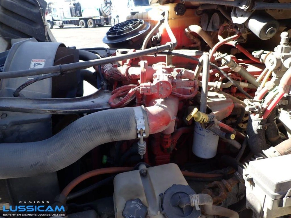 Freightliner M2106 2013