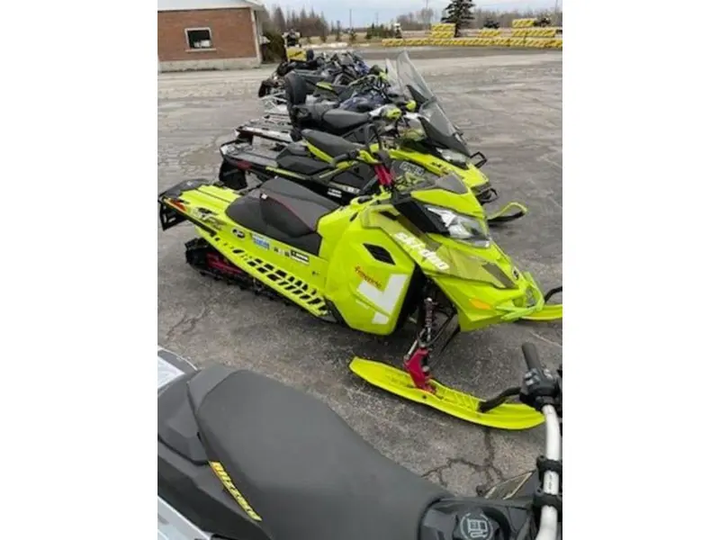 2015 Ski-Doo Freeride™ 137 Rotax® 800R E-TEC®