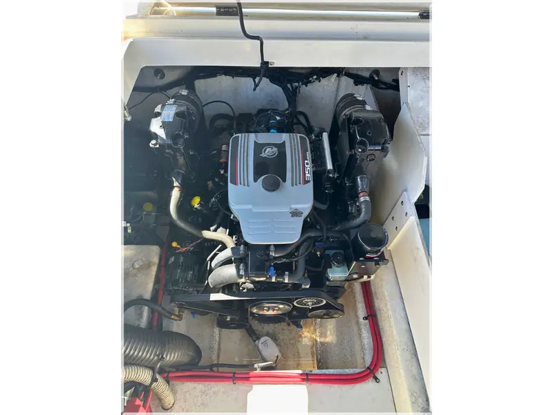 2012 Sea Ray 260 SunDeck **Price Drop !