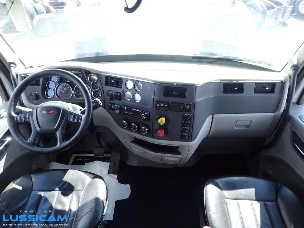 2019 Peterbilt 579