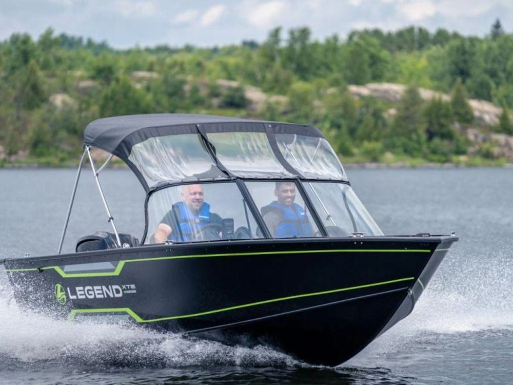 2022 Legend Boats 18 Xte alt