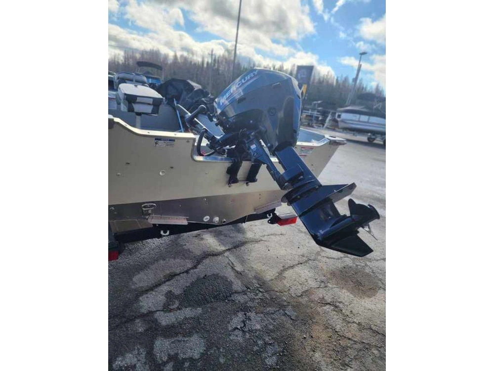 2022 Smoker-craft Angler 14 T alt