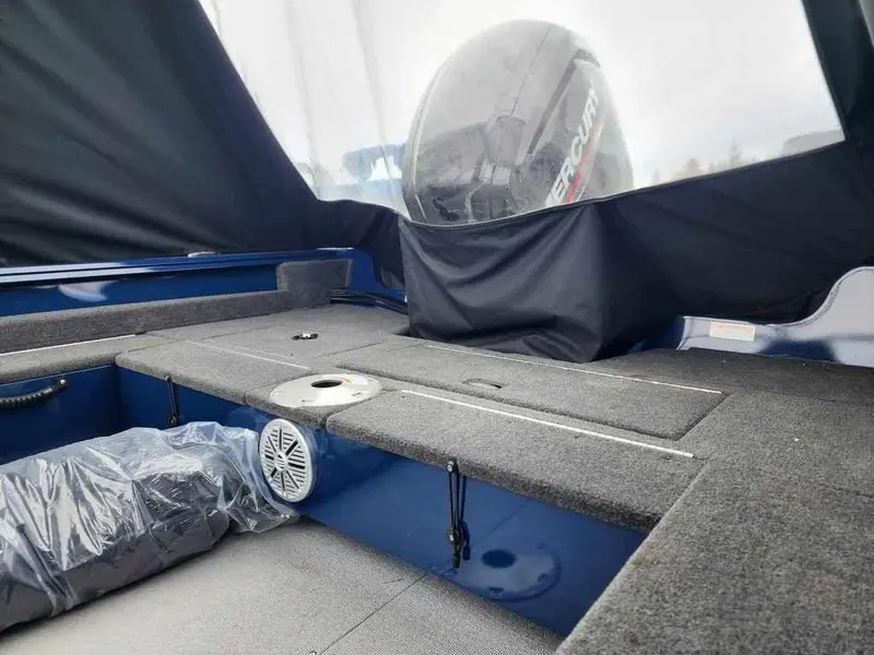 2023 Smoker-Craft Excursion 166 DC