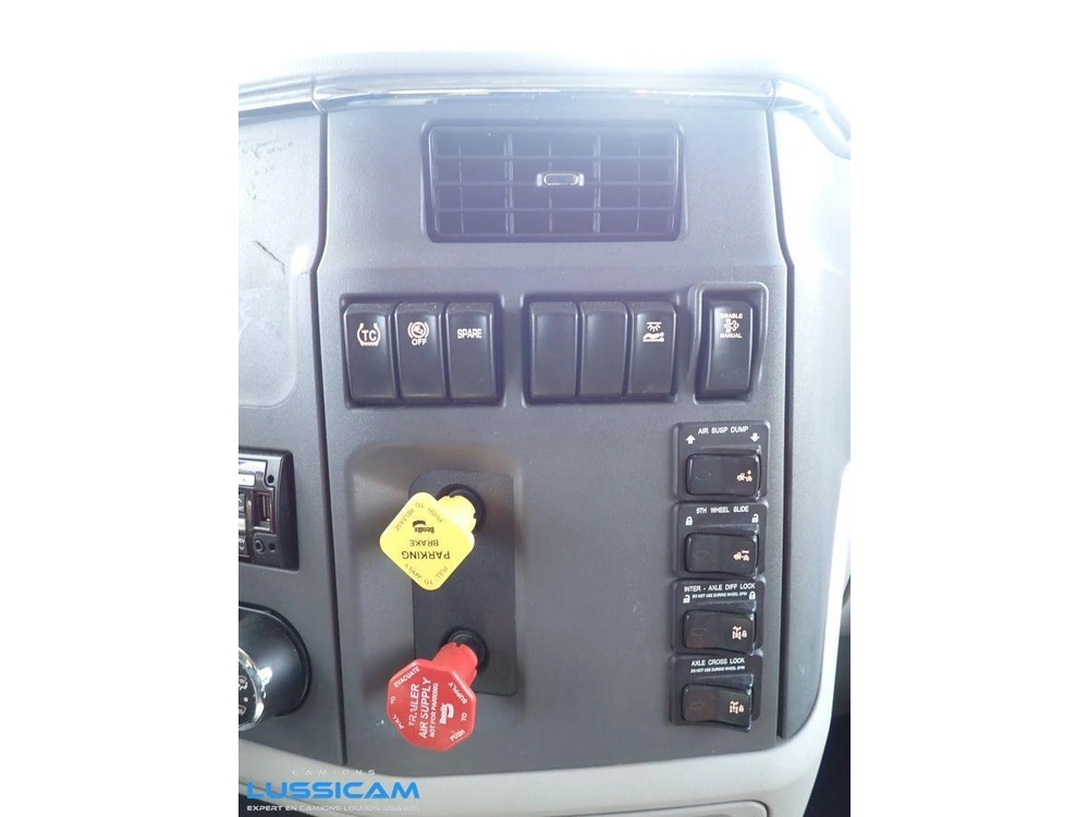 2019 Peterbilt 579