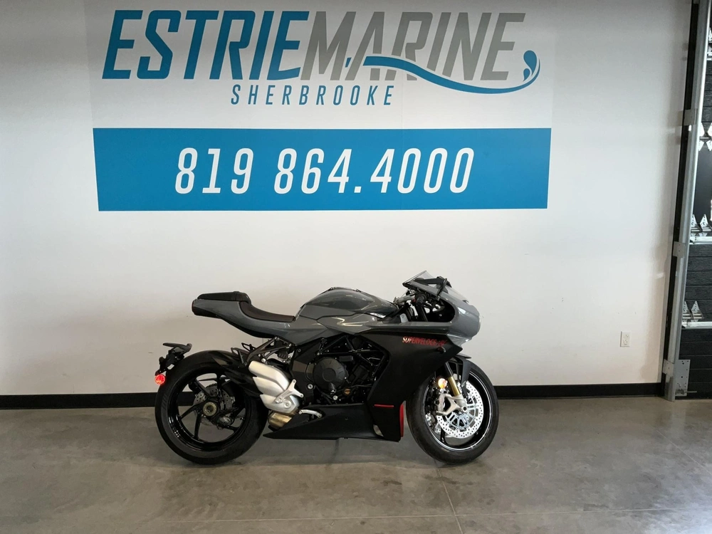 Mv Agusta Superveloce 2023 alt