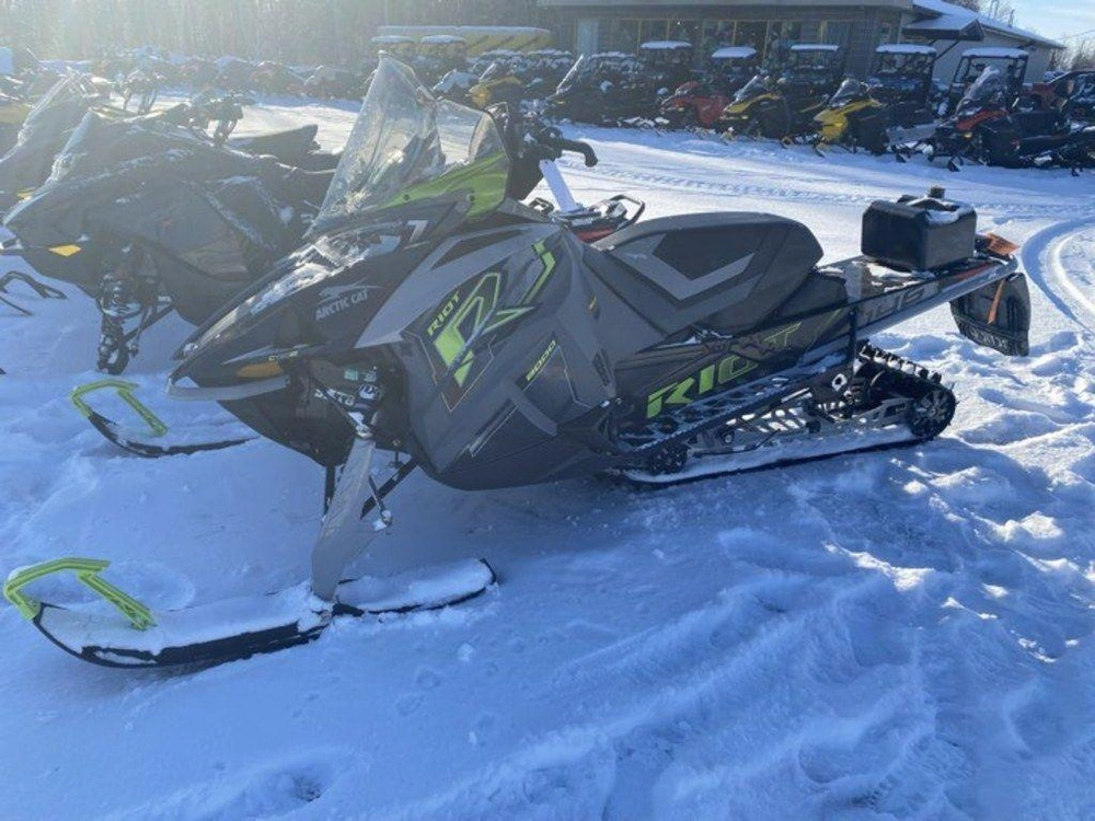 2021 Arctic Cat Riot 8000 146"/1.60" Ars Ii W/qs3 Shocks Charcoal alt