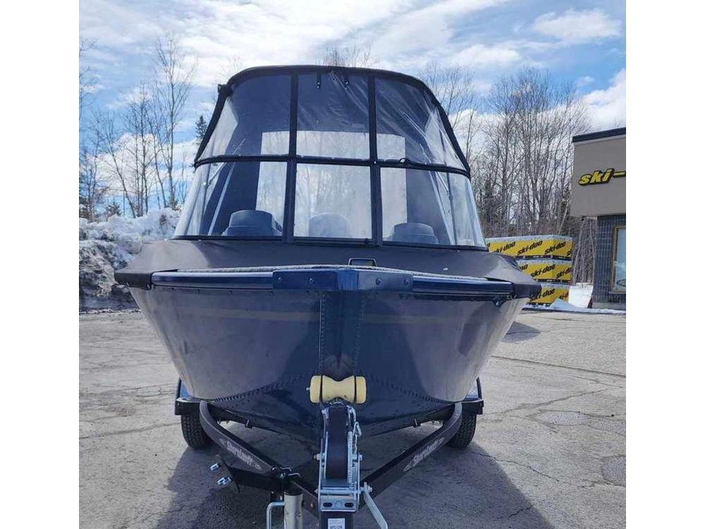 2023 Smoker-craft Excursion 166 Dc alt