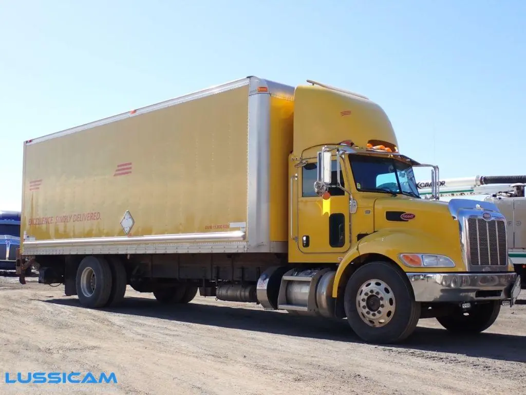 2017 Peterbilt 337