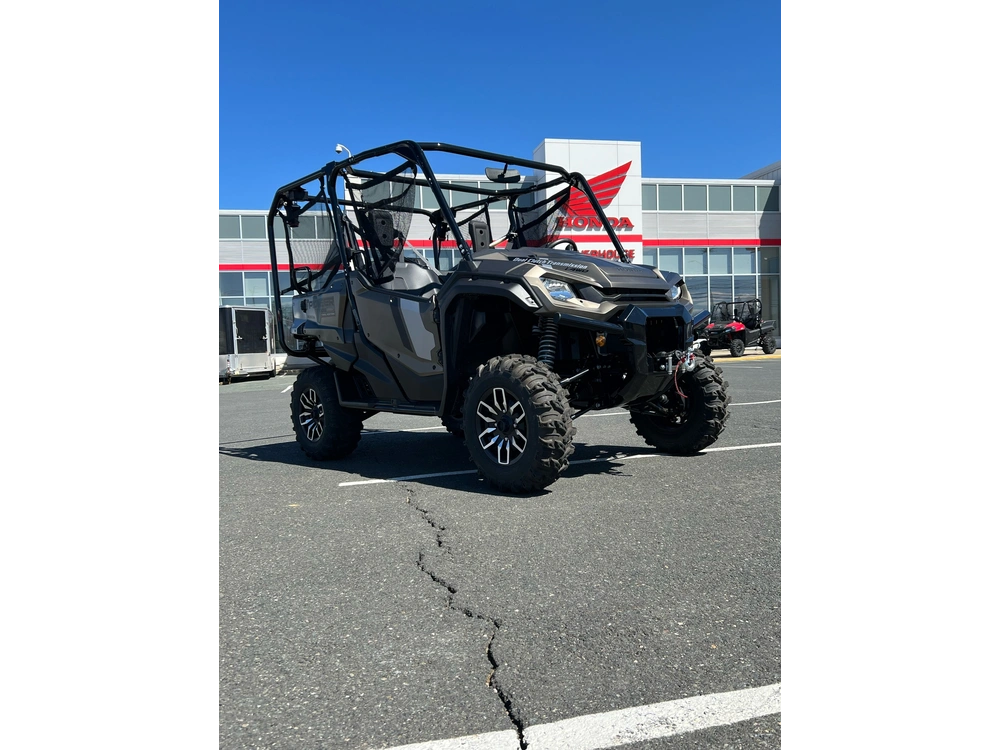 Honda Pioneer 1000 5p Trail Limited Time Special - Prix Spéciale À Durée Limitée 2024 alt