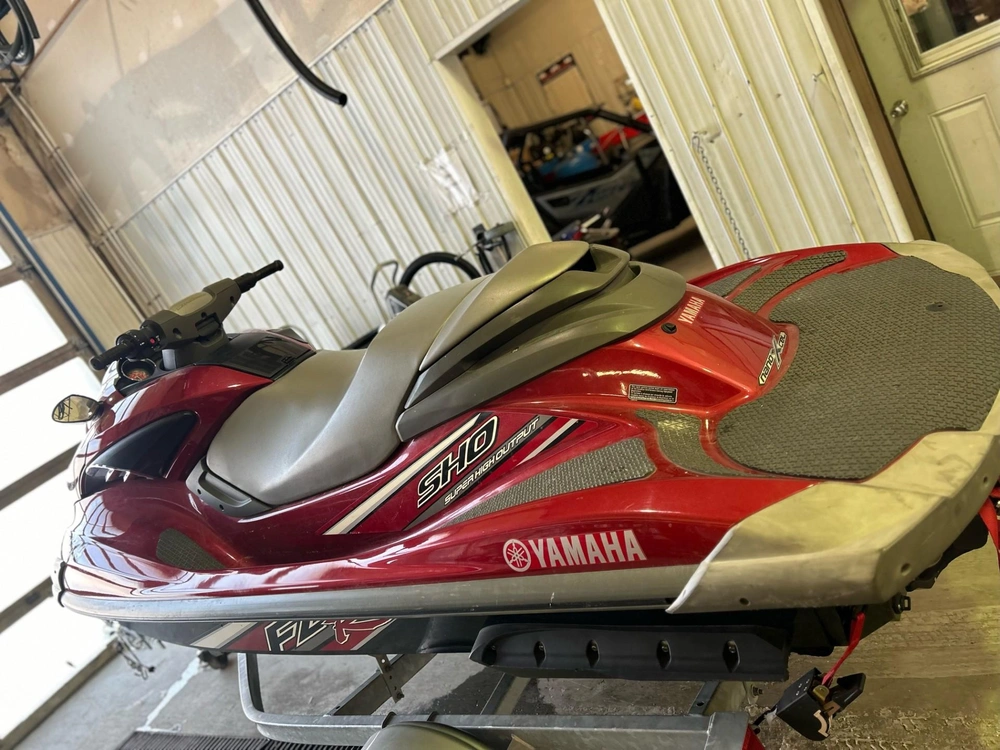 Yamaha Fzr Sho 1800 2010 alt