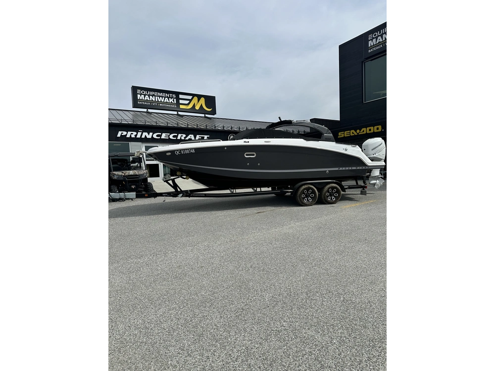 2022 Fourwinns Hd8 alt
