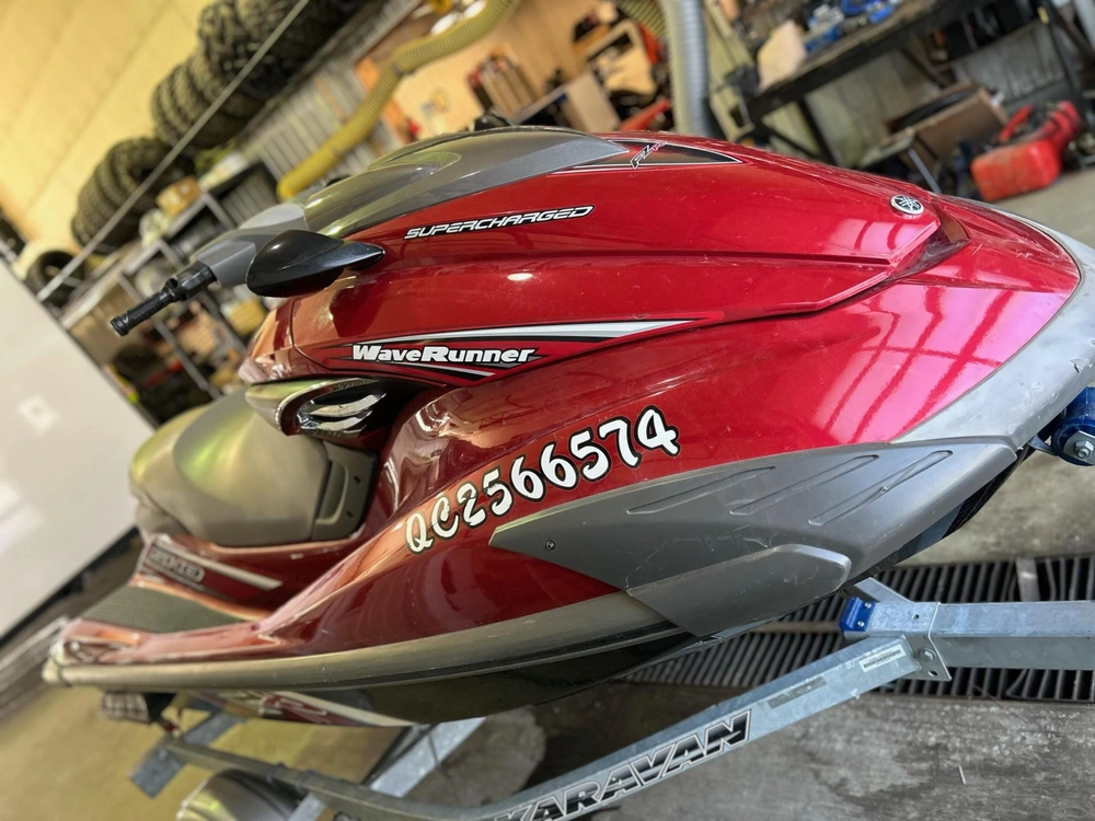 Yamaha Fzr Sho 1800 2010 alt