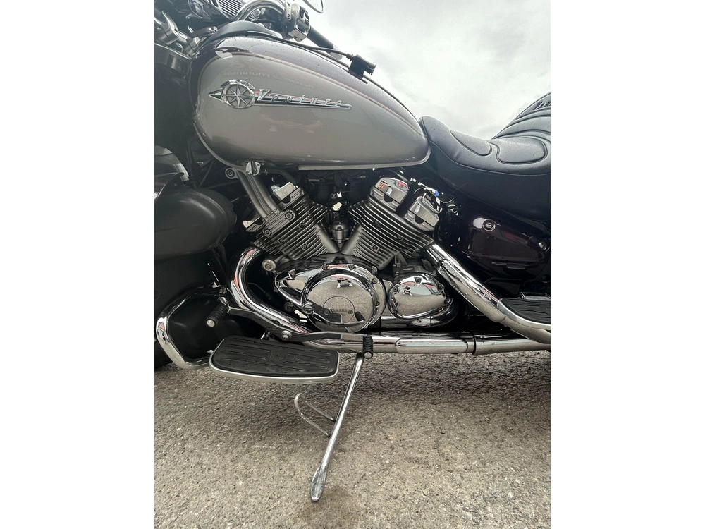 Yamaha Royal Star Venture 1300 1999 alt