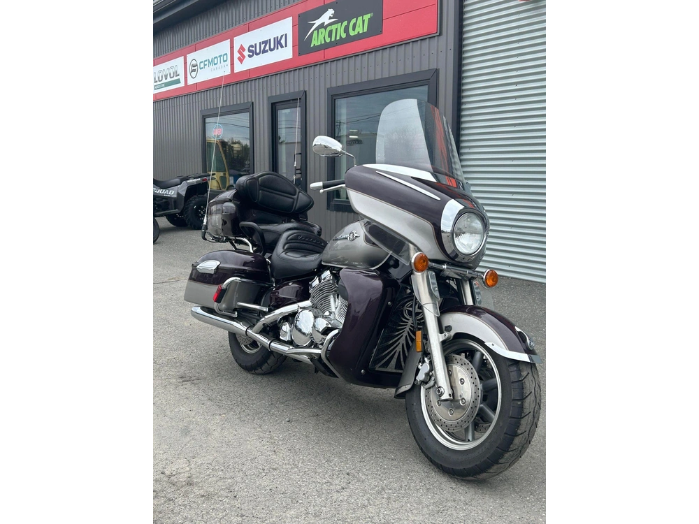 Yamaha Royal Star Venture 1300 1999 alt