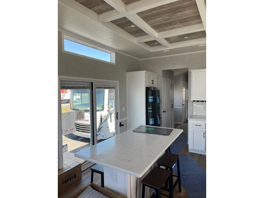 Woodland Park Euro Villa Tc301c 2024 alt