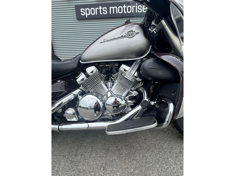 Yamaha Royal Star Venture 1300 1999 alt