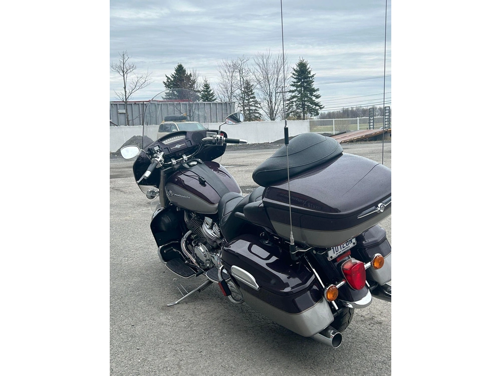 Yamaha Royal Star Venture 1300 1999 alt