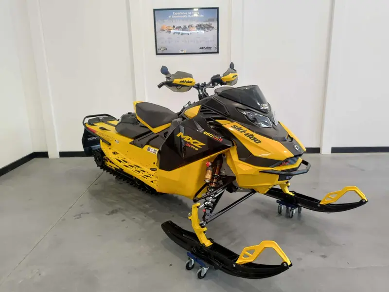 2024 Ski-Doo MXZ XRS COMPETITION 850 E-TEC TURBO R