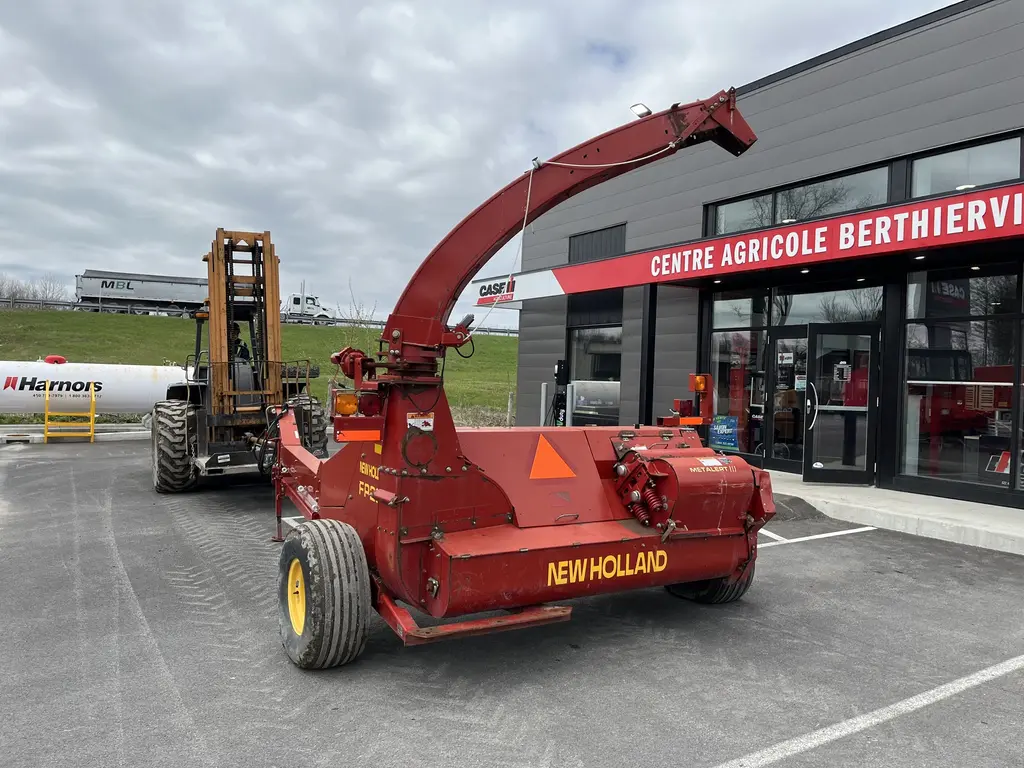 New Holland FP230 2002