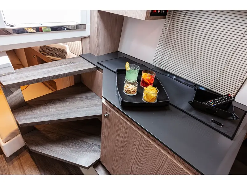 2024 FIM (Fabbrica Italiana Motoscafi) Sport Cruiser FIM-340 RE-OB