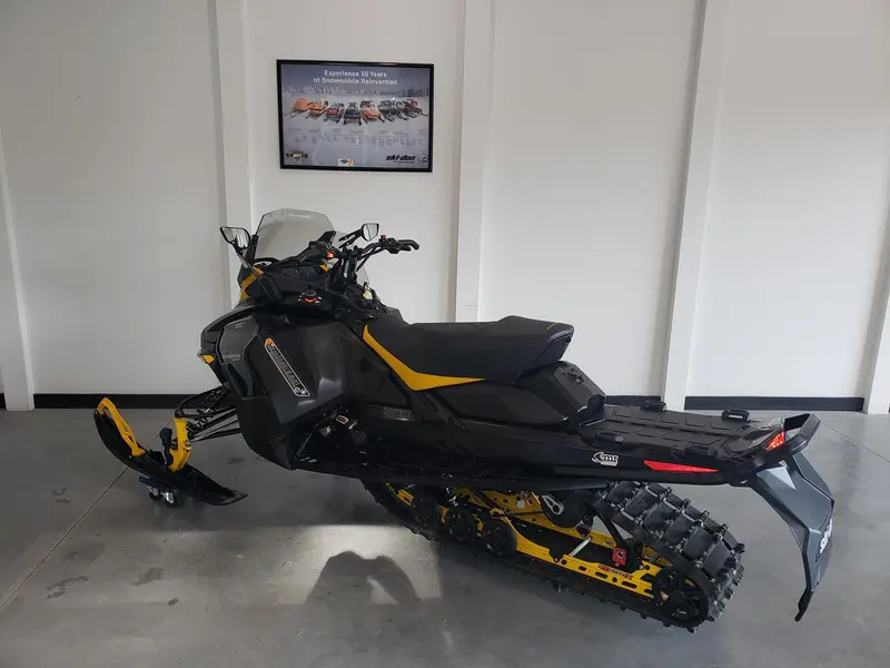 2023 Ski-Doo Renagade Enduro 900ace