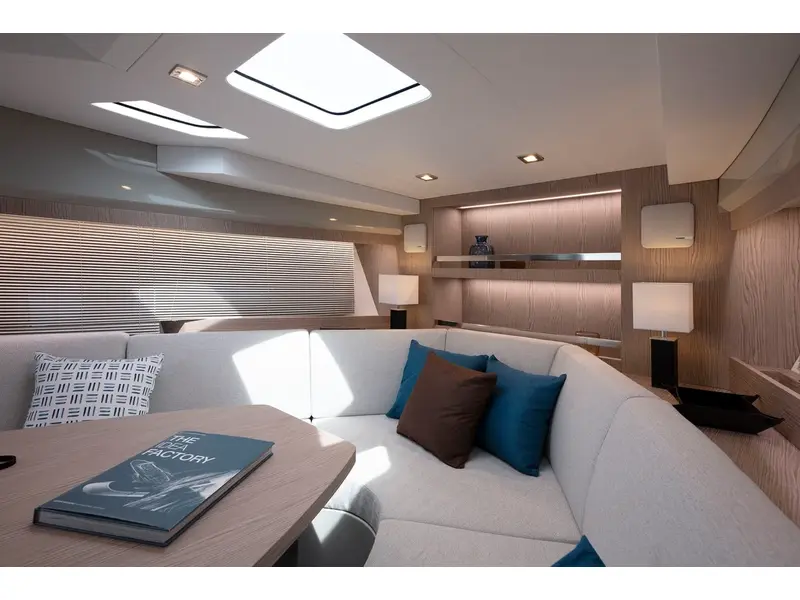 2024 FIM (Fabbrica Italiana Motoscafi) Sport Cruiser FIM-340 RE-OB