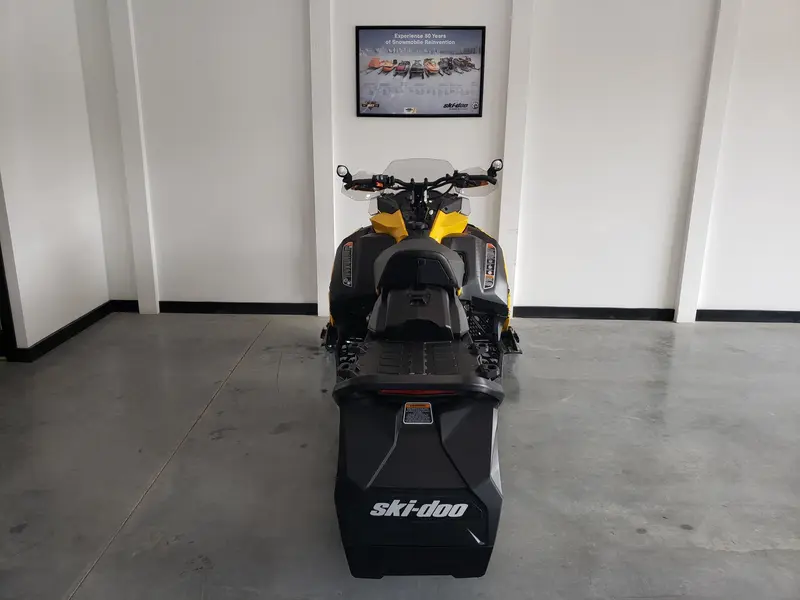 2023 Ski-Doo Renagade Adrenaline 900ace