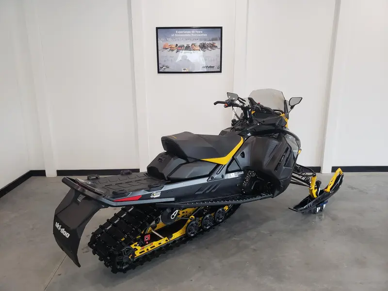 2023 Ski-Doo Renagade Enduro 900ace